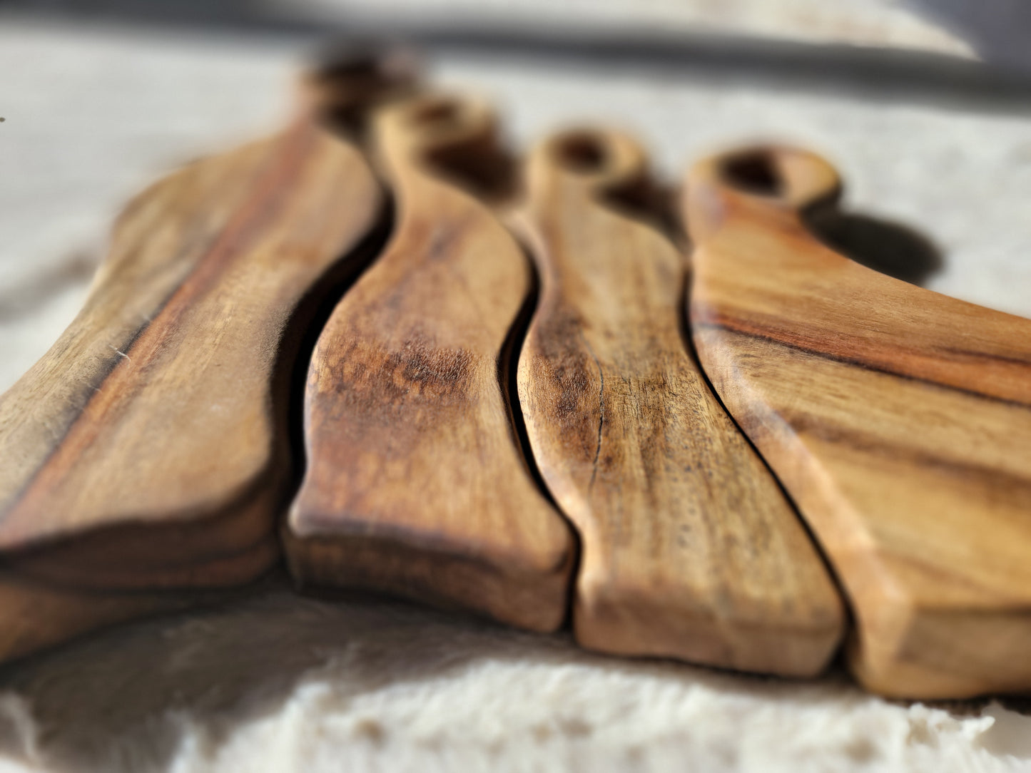 Laurel Flow – Indian Laurel Charcuterie Collection