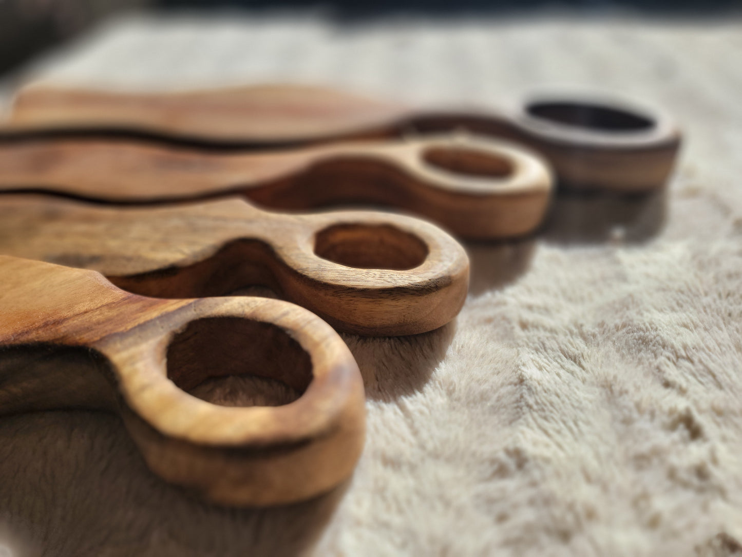 Laurel Flow – Indian Laurel Charcuterie Collection